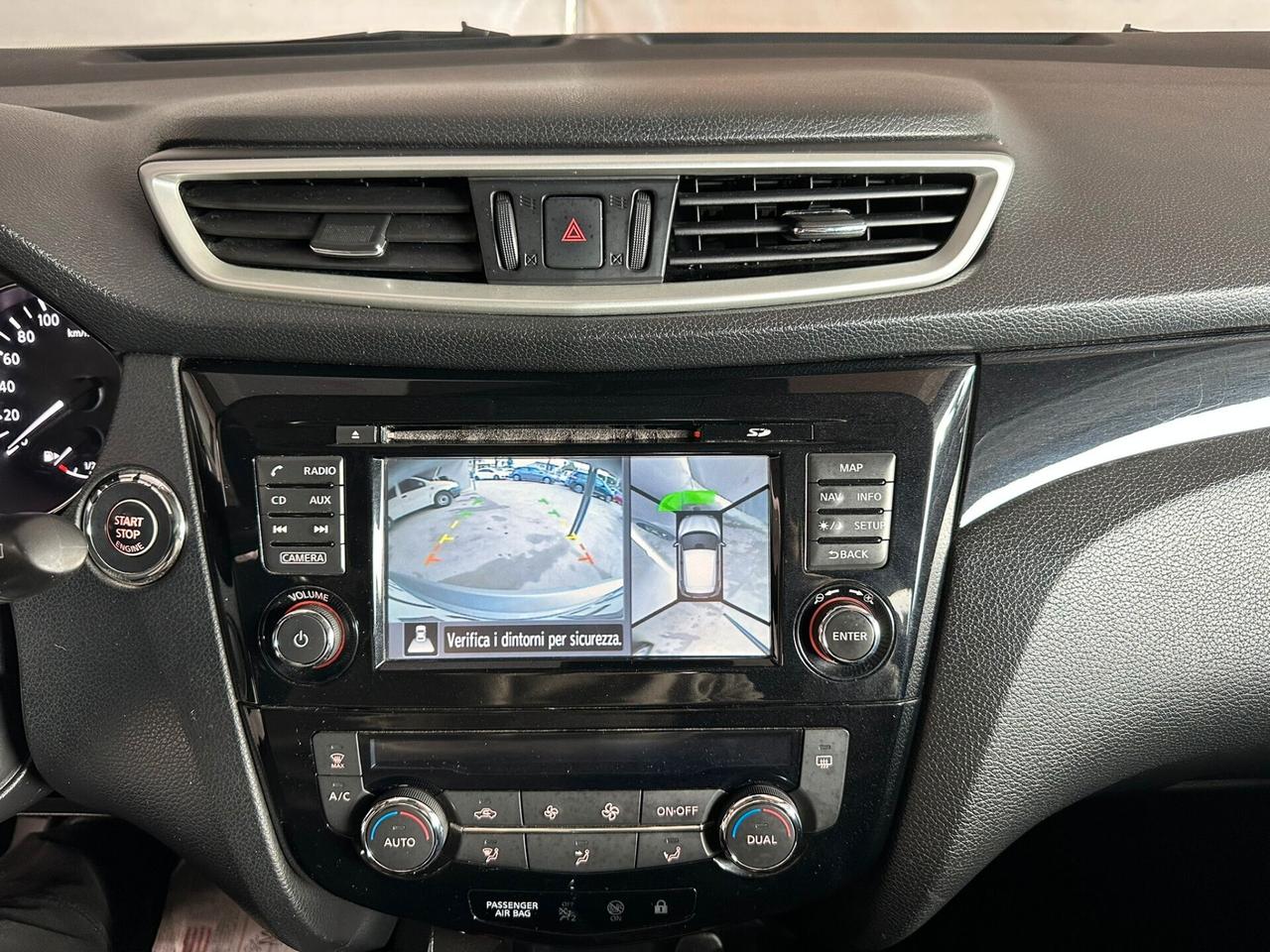 Nissan Qashqai 1.5 dCi Tekna