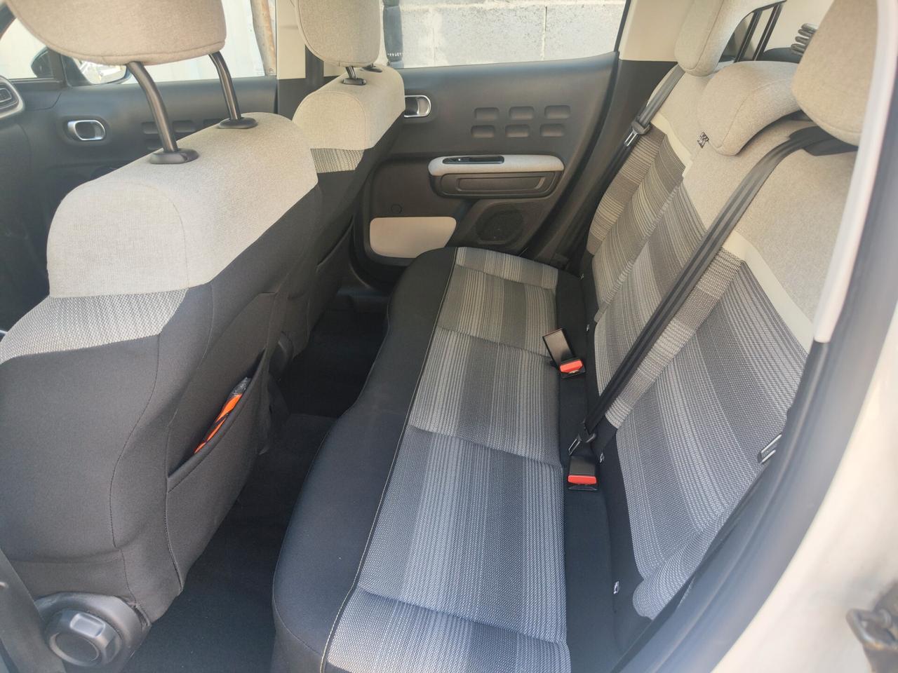 Citroen C3 PureTech 82 SCHINE solo 100 mkm