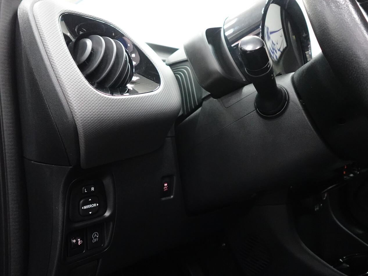 Peugeot 108 1.0 VTI 72 CV ALLURE