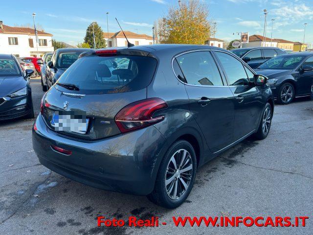 PEUGEOT 208 VTi PureTech 82 5 porte Allure NEOPATENTATI