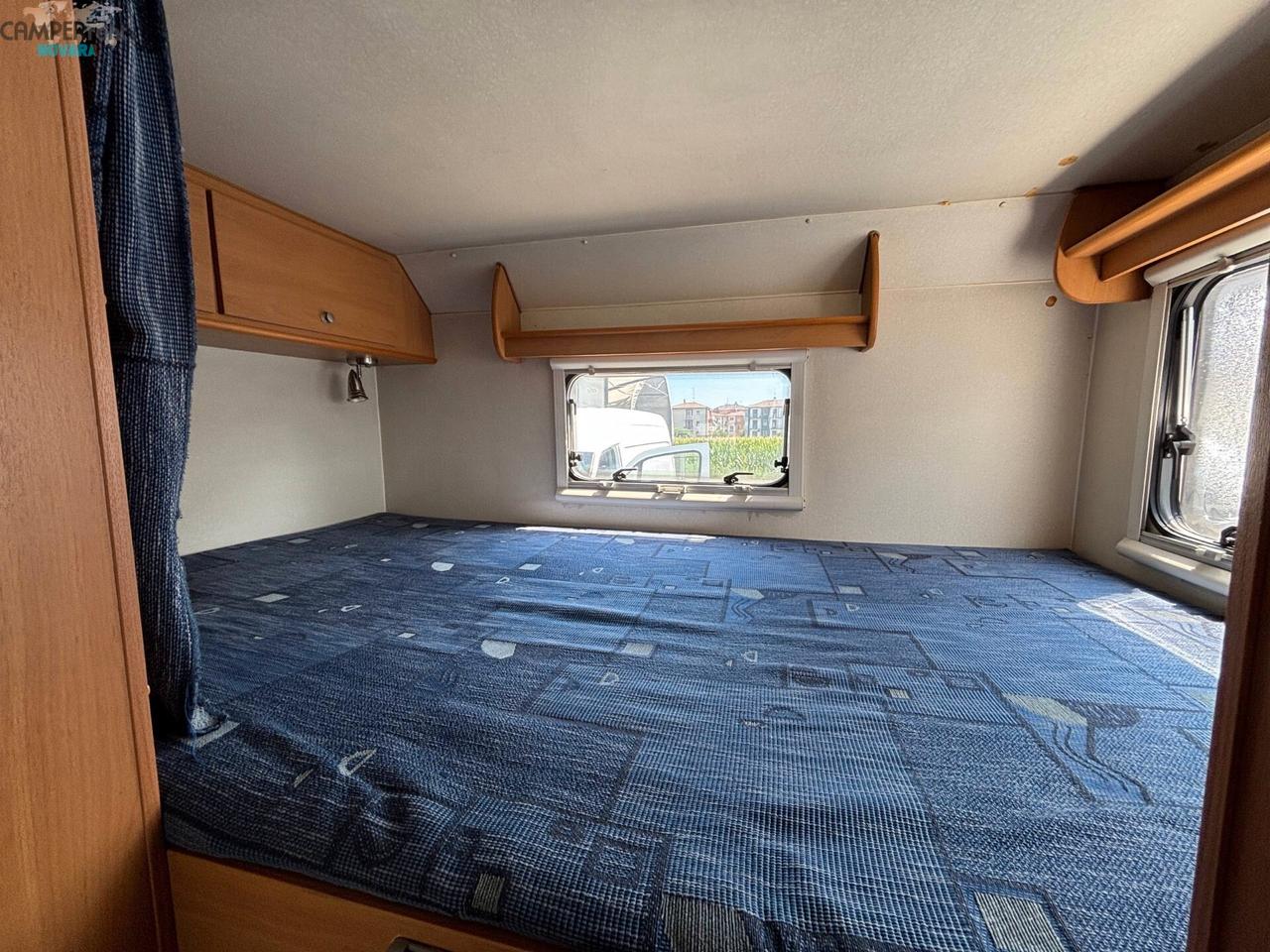 MCLOUIS LAGAN 253 - Semintegrale con letto matrimoniale in coda ed ampio garage foro 77x122