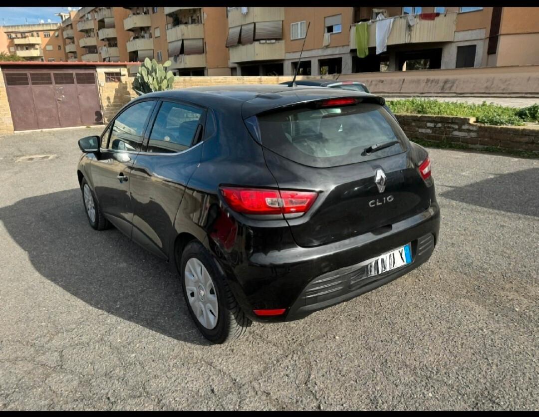 Renault Clio 1.2 75Cv VARI COLORI E CILINDRATE