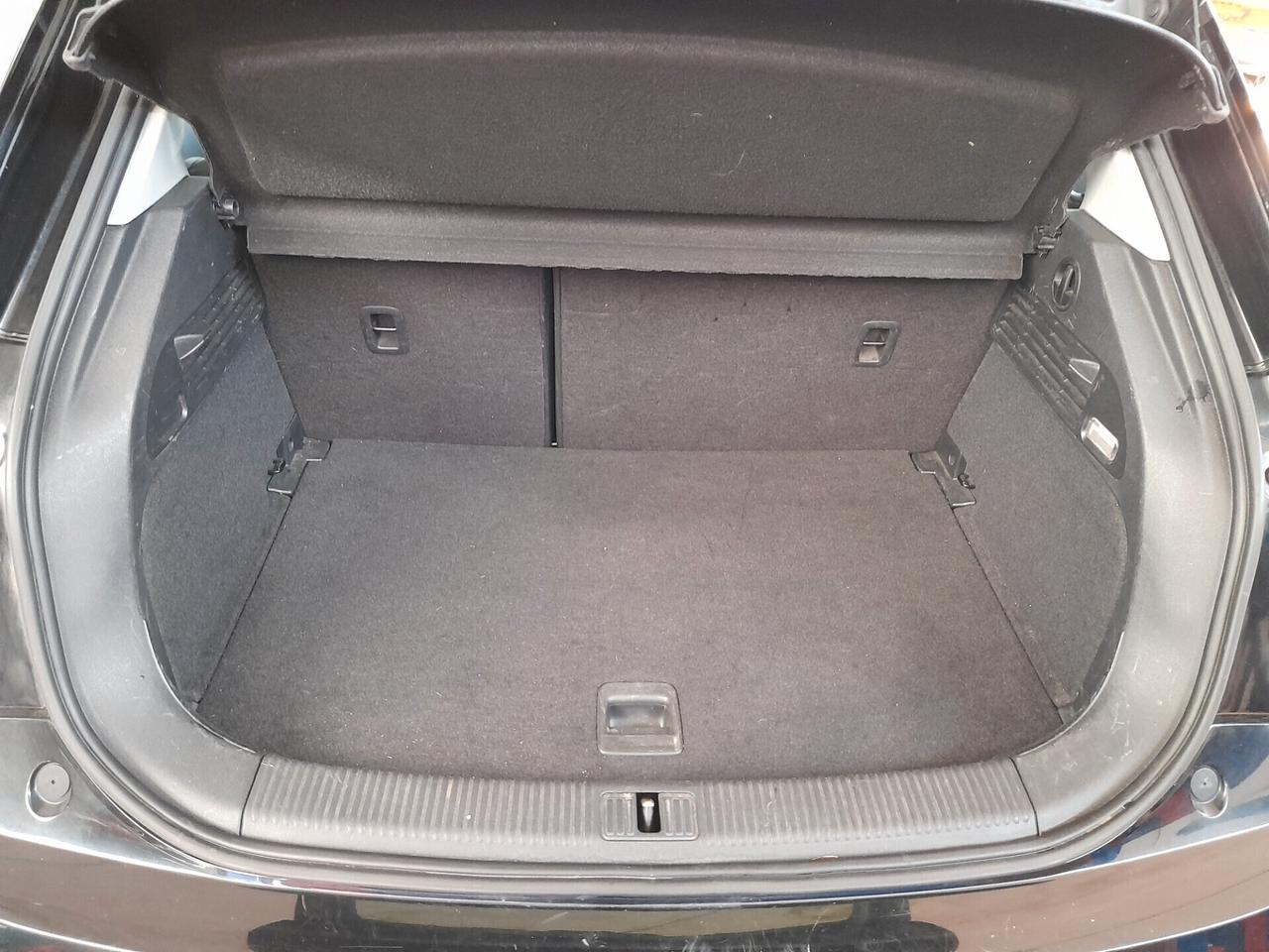 Audi A1 1.6 TDI S line edition plus