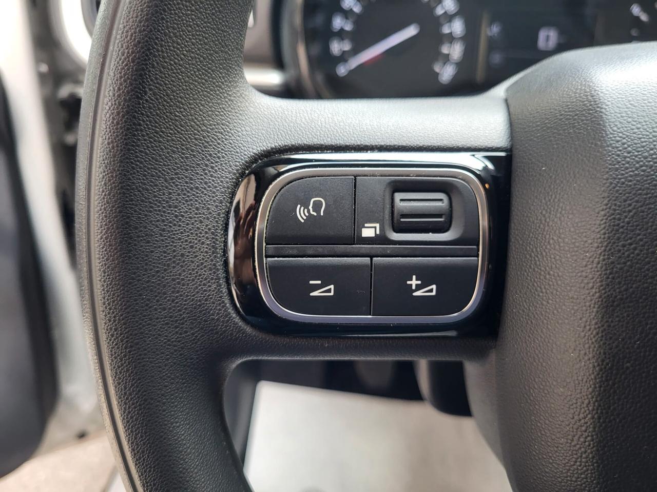 Citroen C3 PureTech 83 Cv Live+Navy+CarPlay...