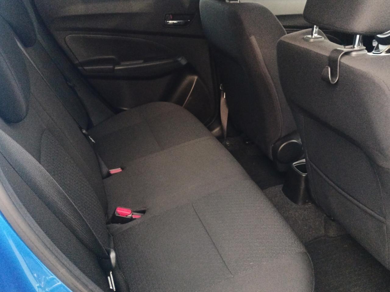 Suzuki Swift 1.2 Hybrid Top