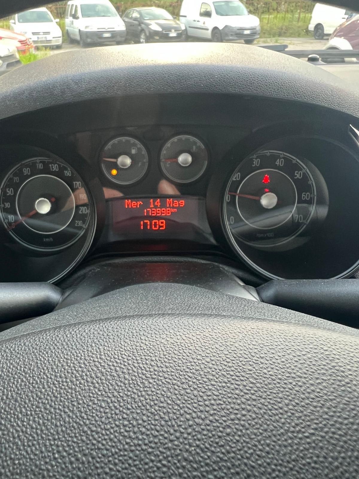 Fiat Punto Evo 1.4 5 porte Dynamic X Neopatentati