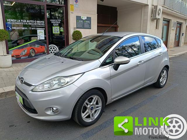 FORD Fiesta 1.4 aut. 5 porte Titanium