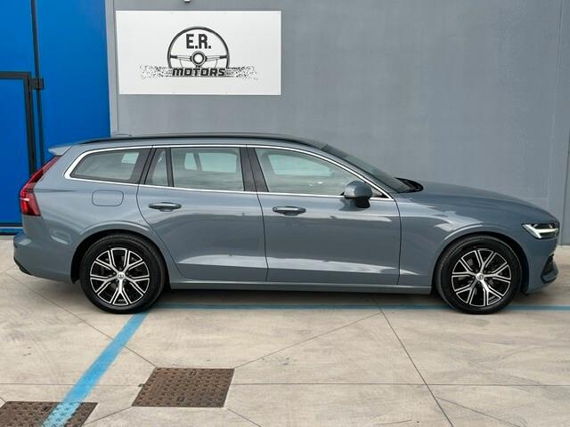 Volvo V60 B4 (d) automatico Core