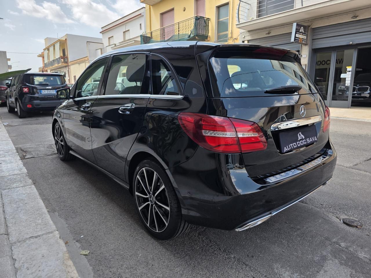 Mercedes-benz B 180 CDI Premium+Cerchi 18+Pelle Totale..