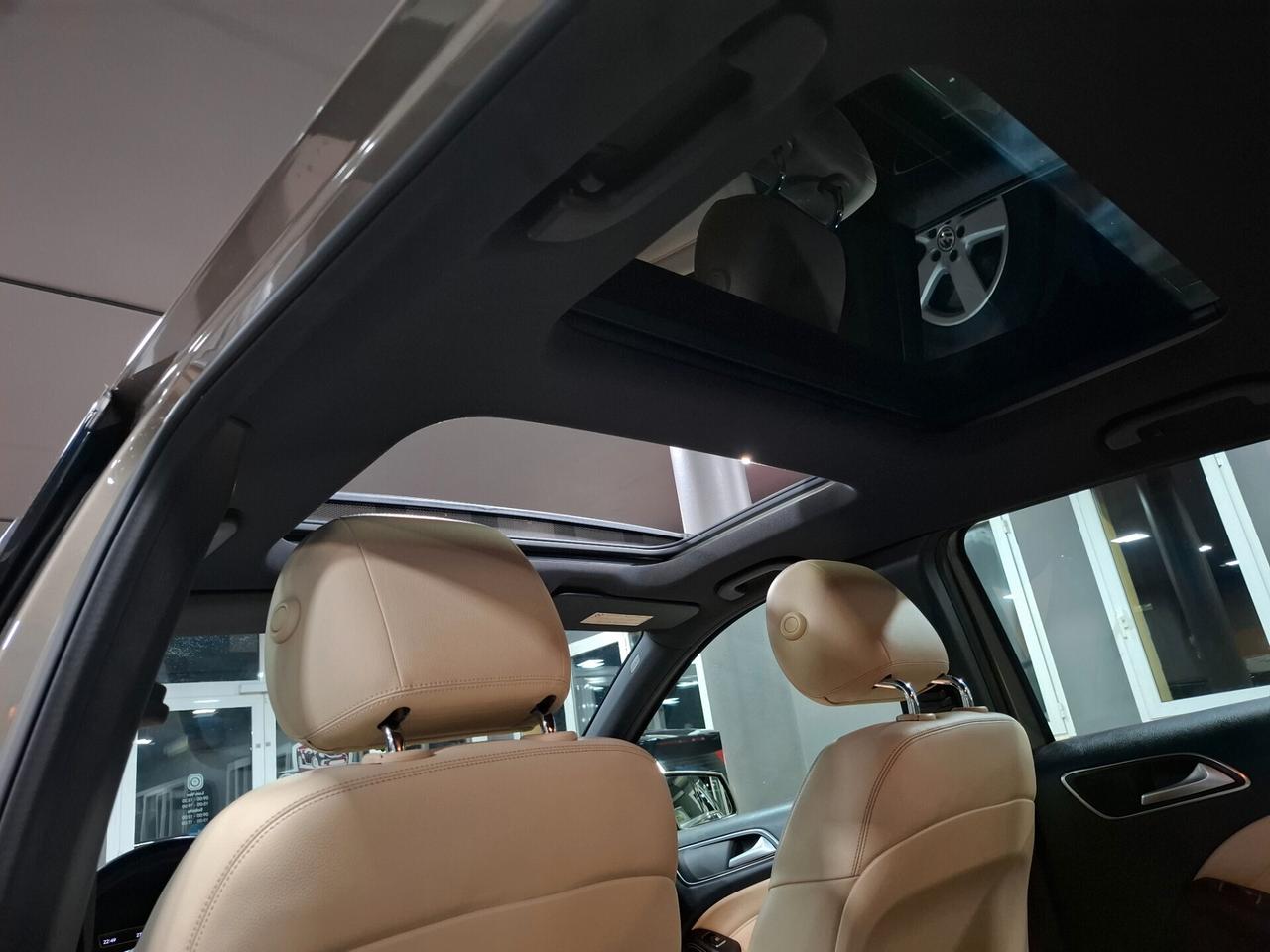 Mercedes B 180 Premium-Tetto-Neopatentato