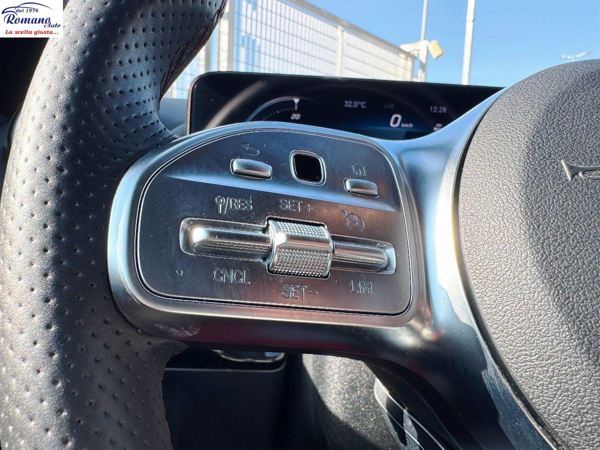 MERCEDES - Classe GLA - 180 d Automatic Premium#PACK LUCI INTERNO MULTICOLOR!