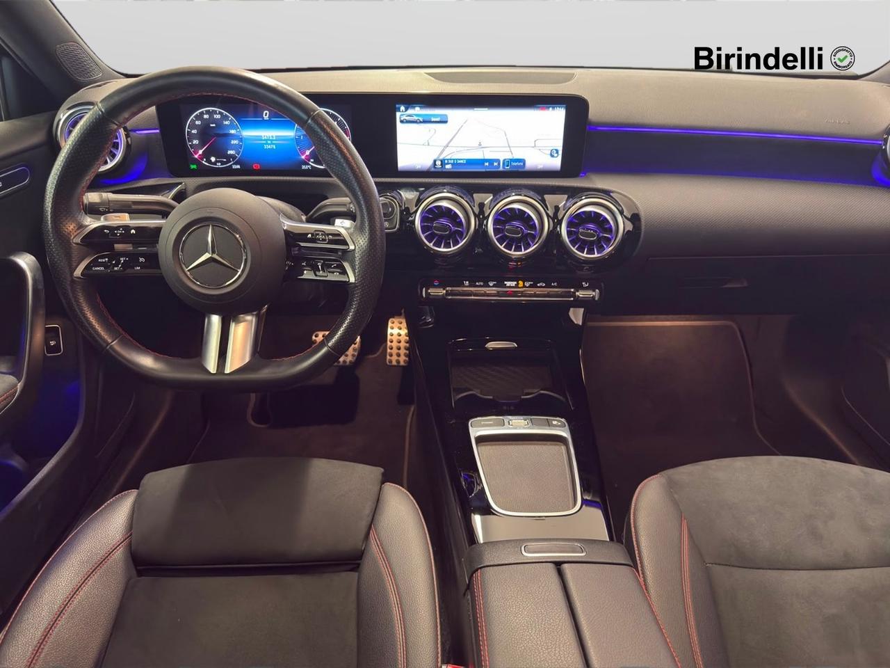 Mercedes-Benz Classe A (V177) - A 200 d Automatic AMG Line Premium