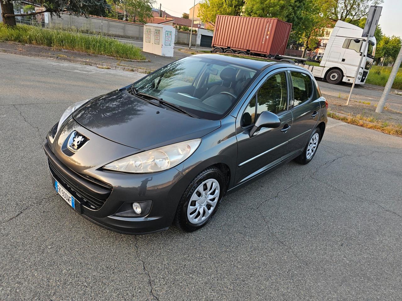 Peugeot 207 1.4 HDi 70CV 5p. Energie
