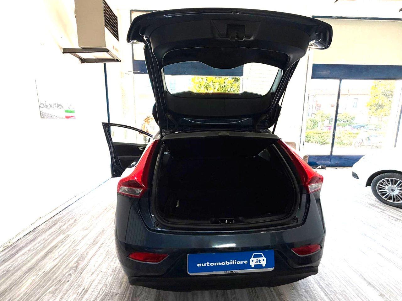 Volvo V40 2.0 d2 Kinetic