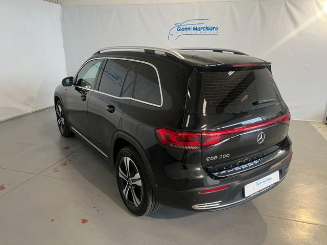 MERCEDES-BENZ EQB 300 4Matic Sport Plus