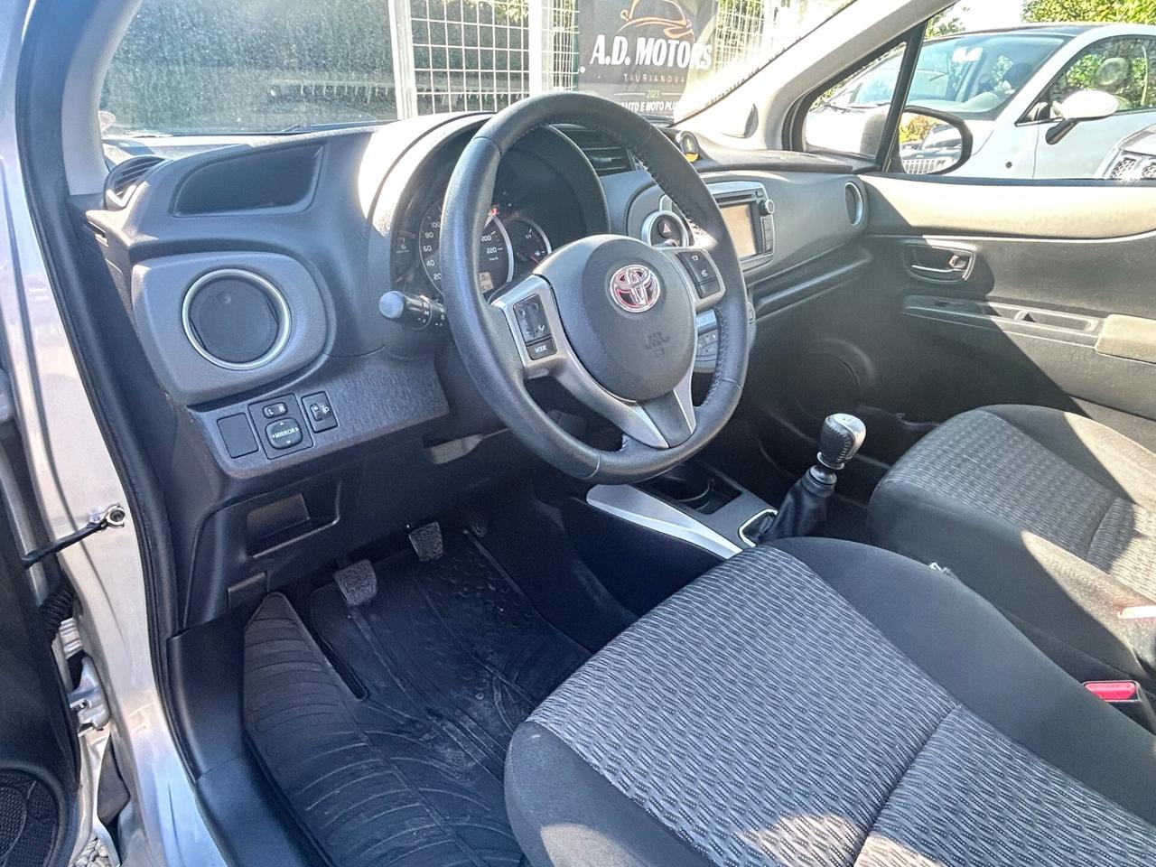 Toyota Yaris 1.4 D-4D 5 porte Lounge