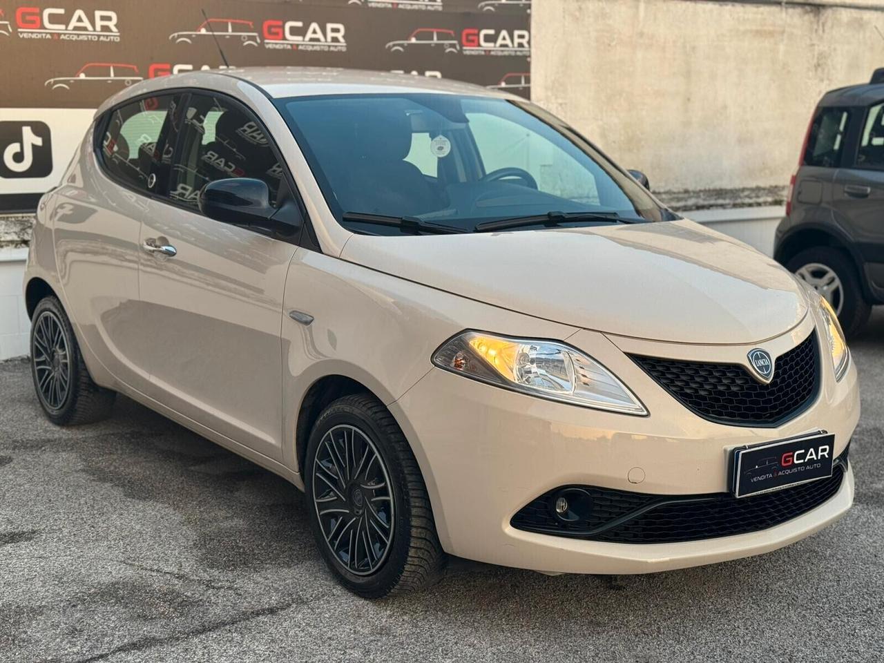Lancia Ypsilon 1.2 69 CV 5 porte GPL Ecochic Gold