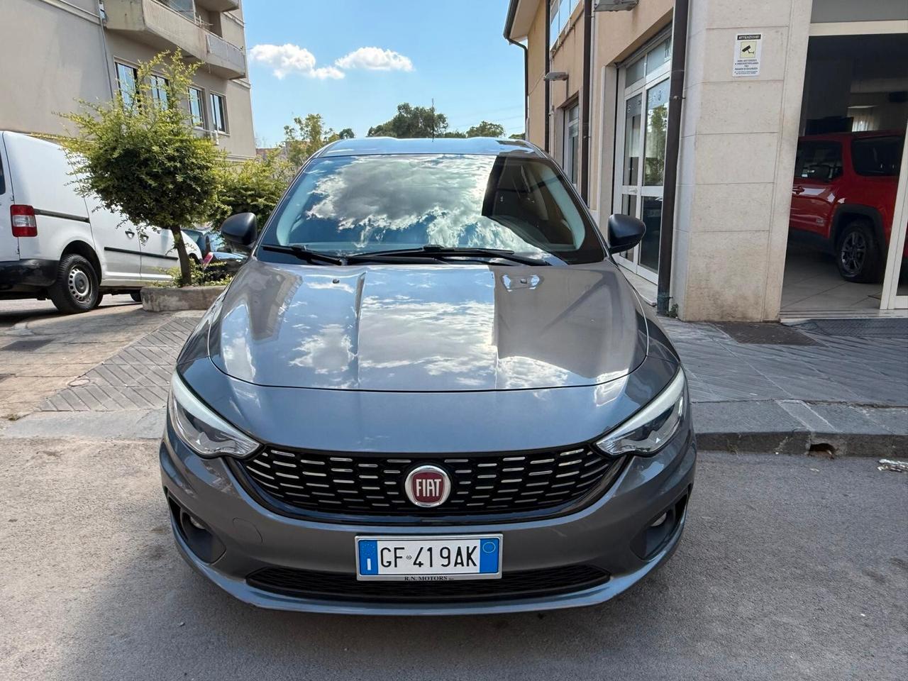 Fiat Tipo 1.3 Mjt 4 porte Easy