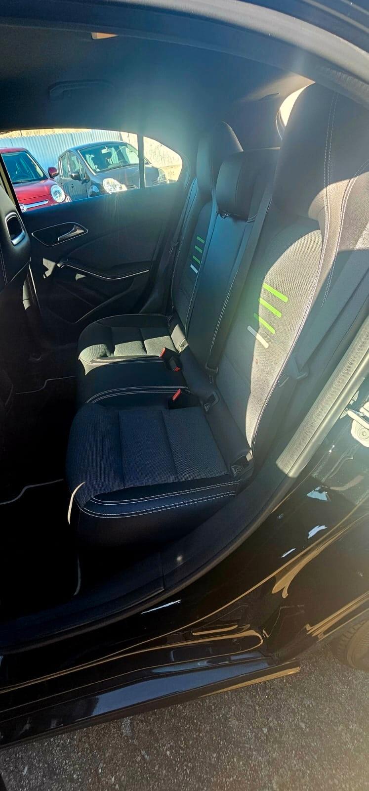 Mercedes-benz A 180 A 180 d Business