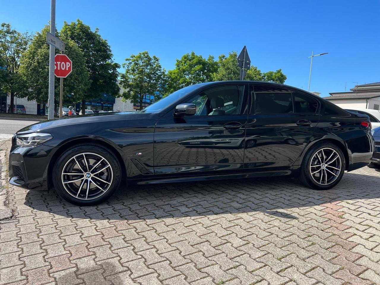 Bmw serie 5 M-Sport 520d 190cv.