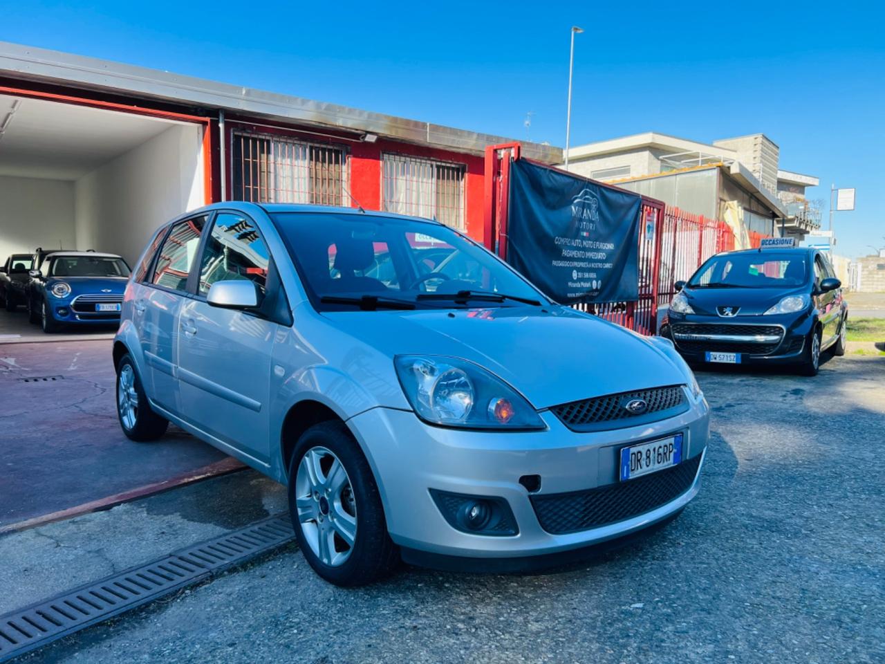 Ford Fiesta 1.2 16V 3p. Ghia