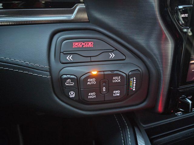 DODGE RAM 1500 3.0L I6 HURRICANE RHO FULL OPT