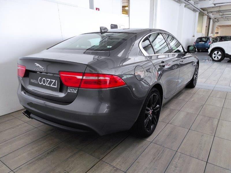 Jaguar XE (X760) 2.0 D 180 CV AWD aut. Pure