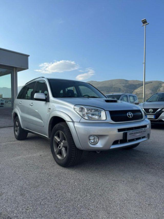 TOYOTA RAV 4 MY23 RAV4 2.0 Tdi D-4D cat 5 porte Sol
