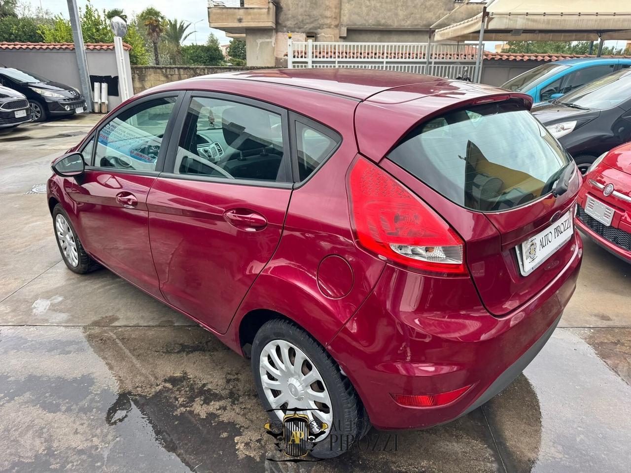 Ford Fiesta anno 2010 1.4 gpl 97cv con 180mila km