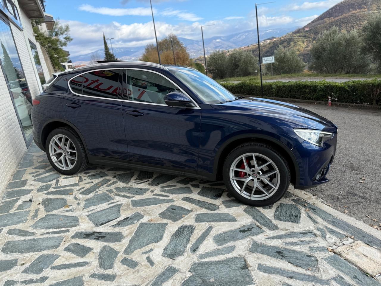 Alfa Romeo Stelvio 2.2 210 CV Q4 Executive TETTO SOSP. FULL!