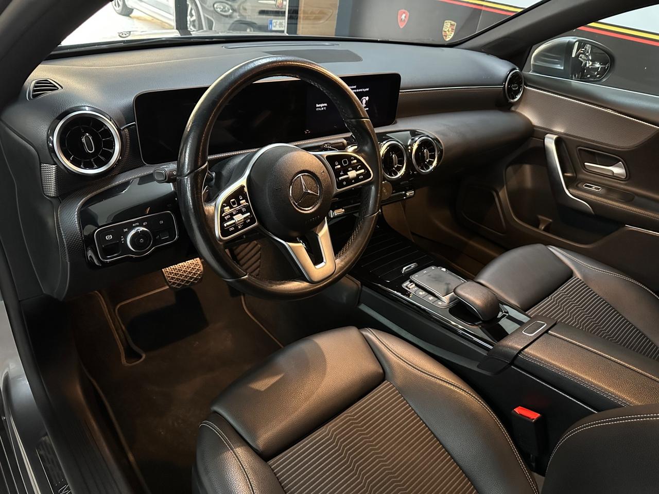 Mercedes-benz A 180 A 180 d Automatic Sport