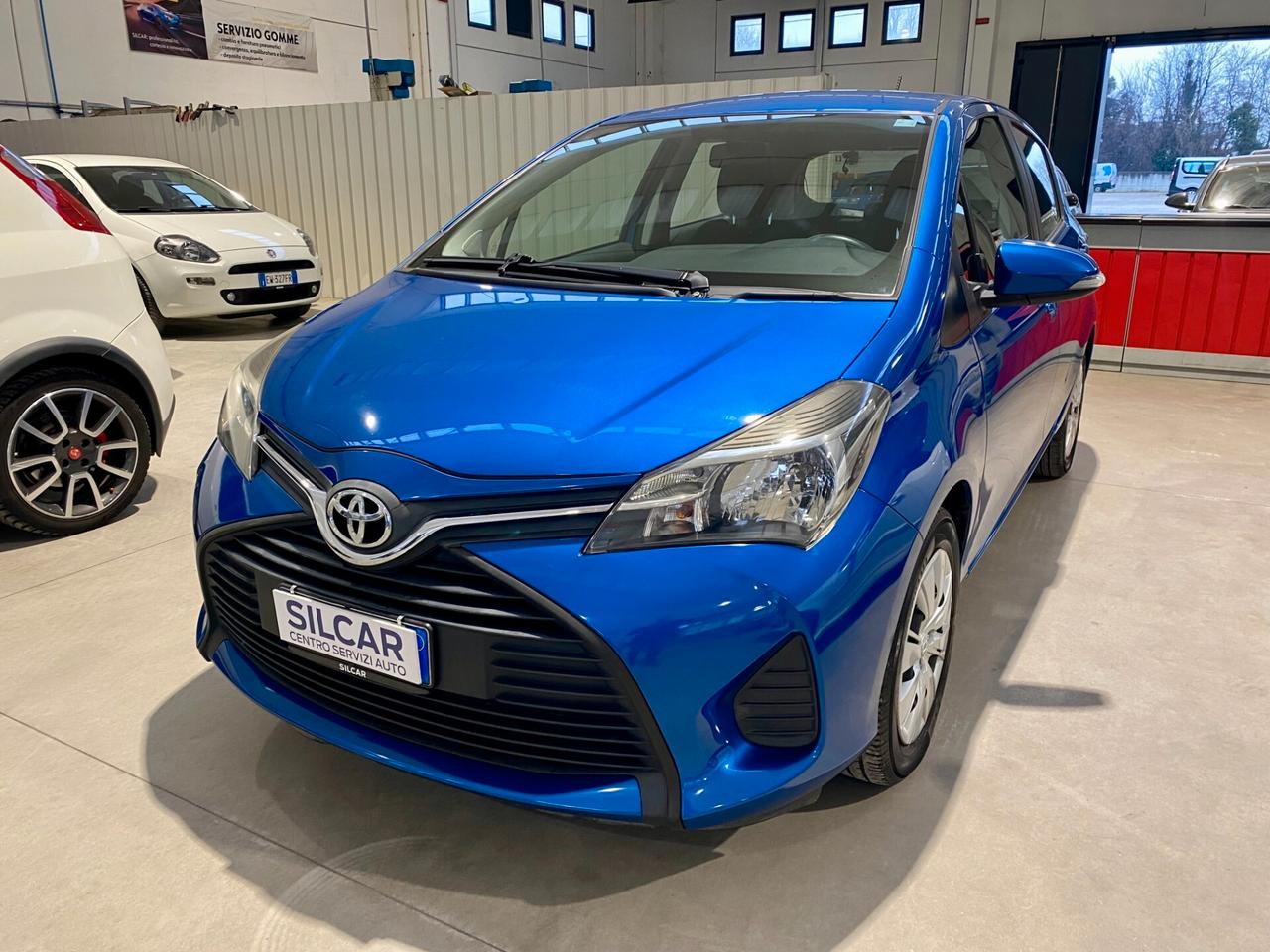 Toyota Yaris 1.0 VVT-i 5 porte Cool