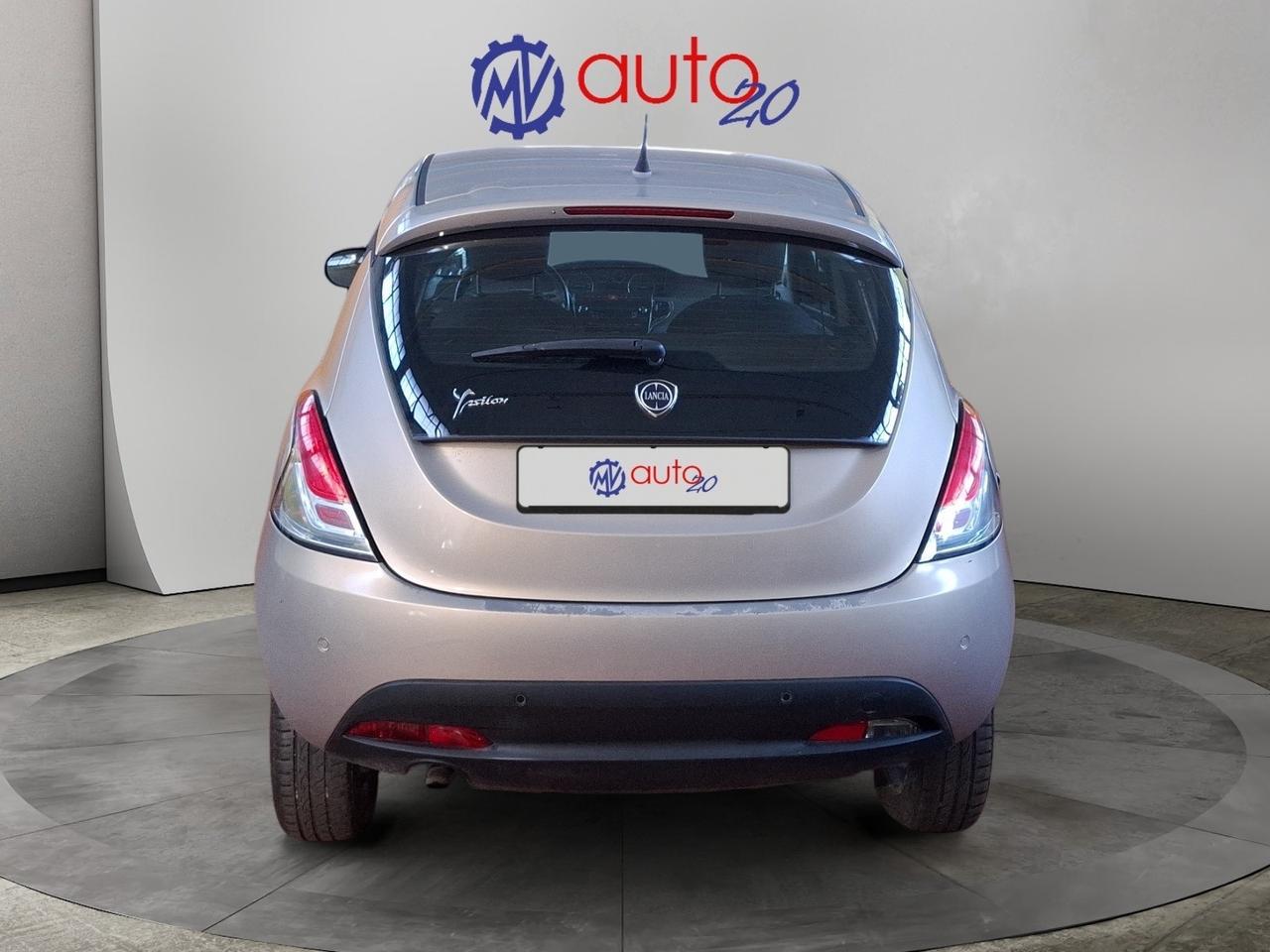 Lancia Ypsilon 0.9 TwinAir 85 CV 5 porte Metano Ecochic Gold