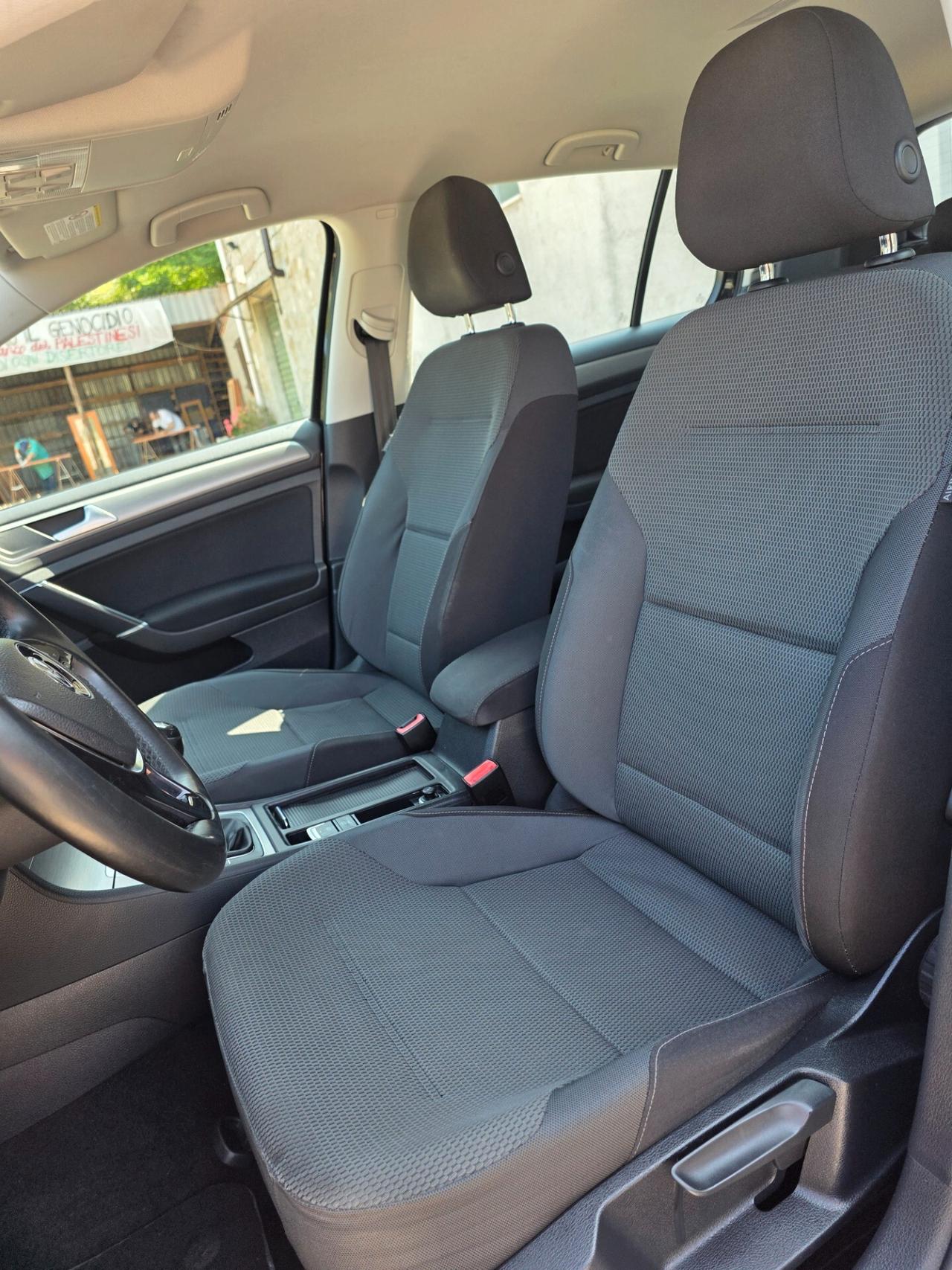 Volkswagen Golf 1.6 TDI 5p. Highline BlueMotion Technology