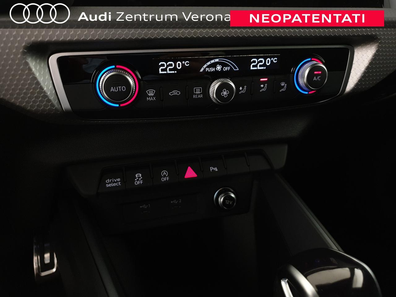 Allstreet 30TFSI 116CV S tronic Identity Contrast
