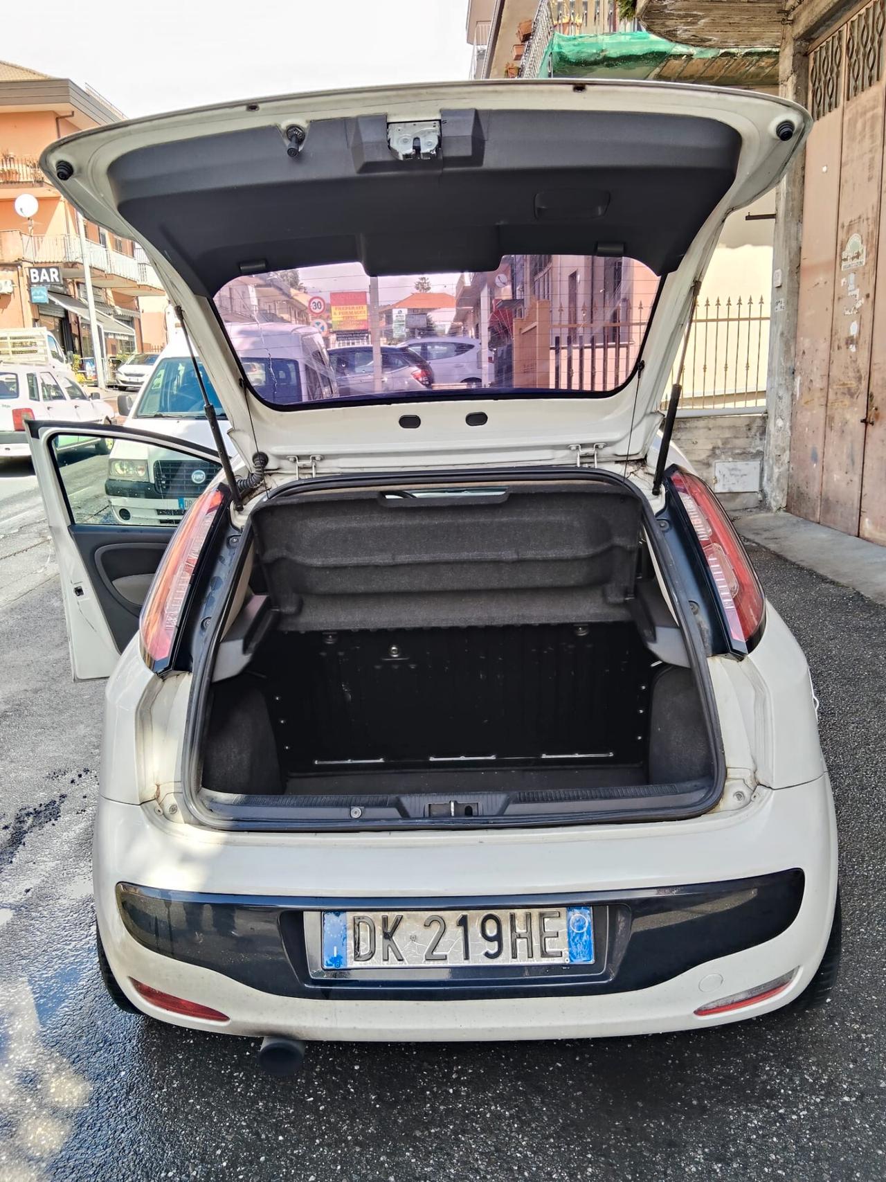 Fiat Grande Punto 1.3 MJT 75 CV 5 porte Dynamic