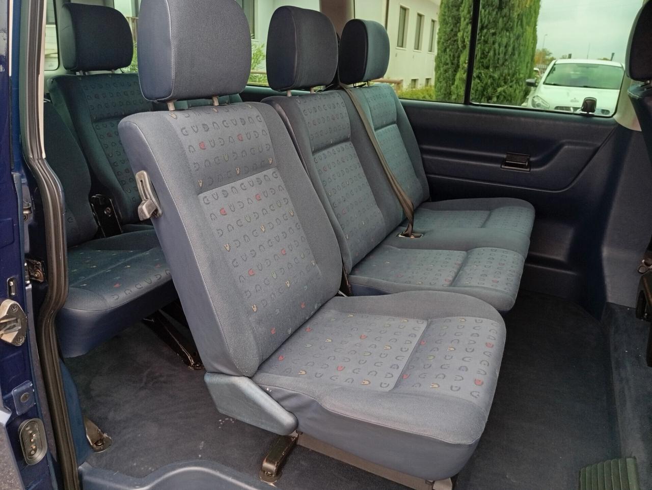 Volkswagen Caravelle/Multivan Multivan 2.5 TDI/102CV