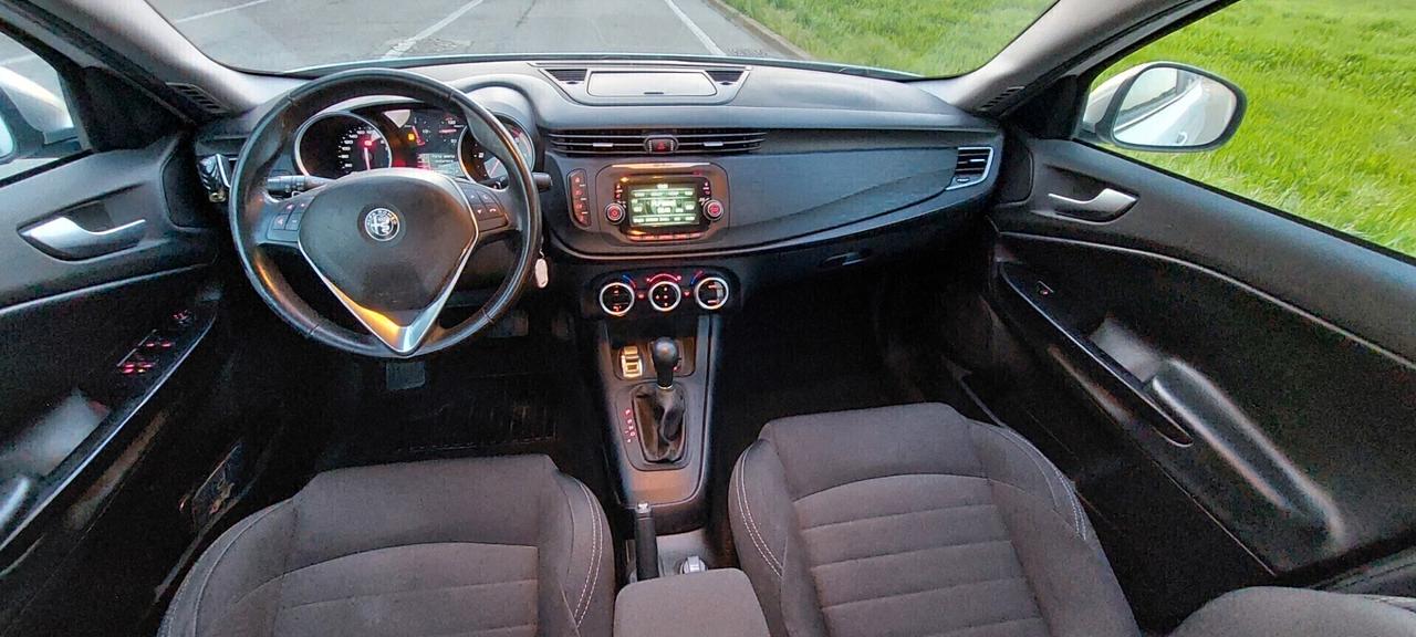 GIULIETTA SUPER 1,6 DIESEL 120 CV AUTOMATICA U-CONNECT STRAFULL OPTIONAL IMPECCABILE