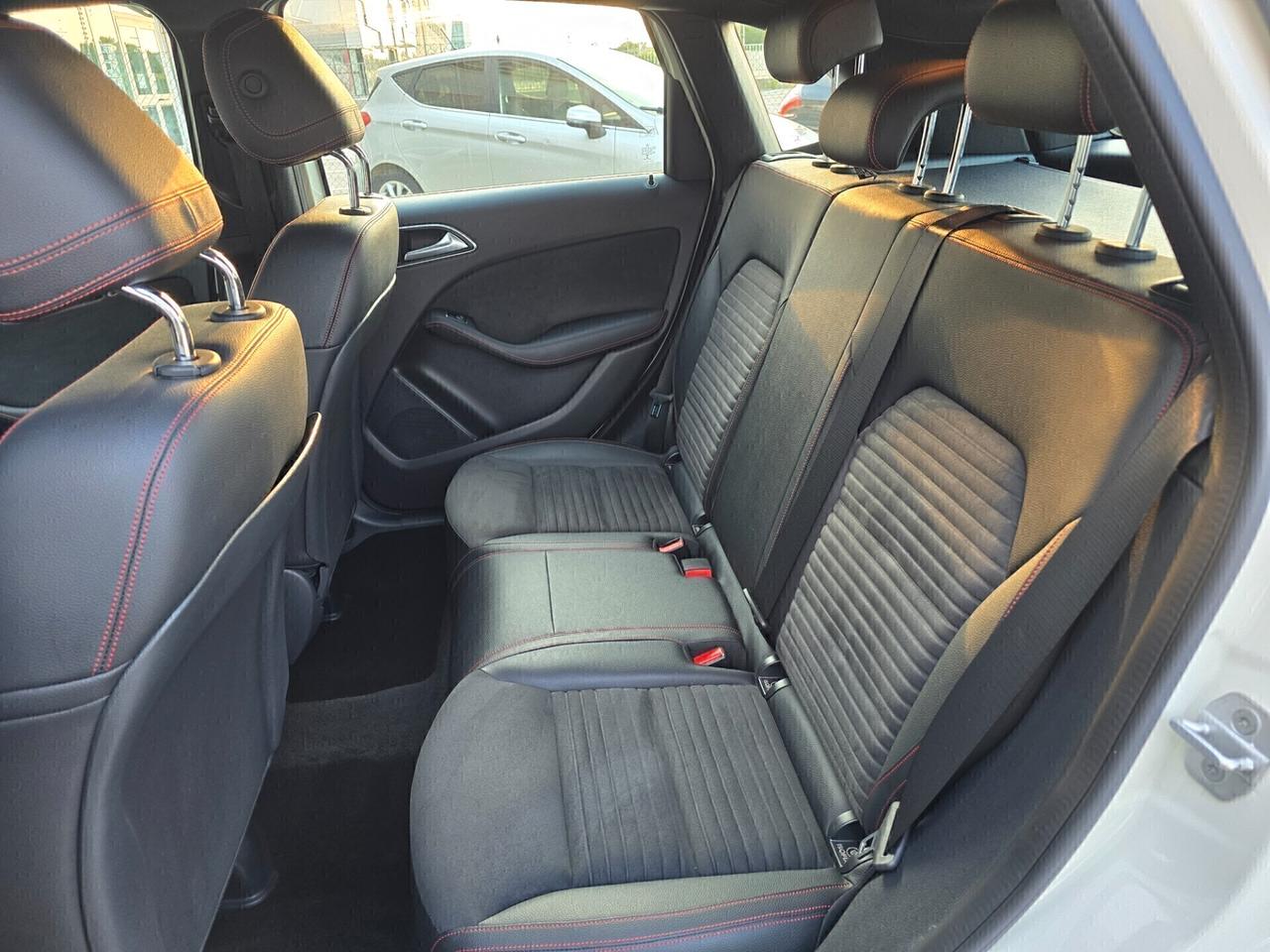 Mercedes B 200 d 136cv Automatic Premium Amg