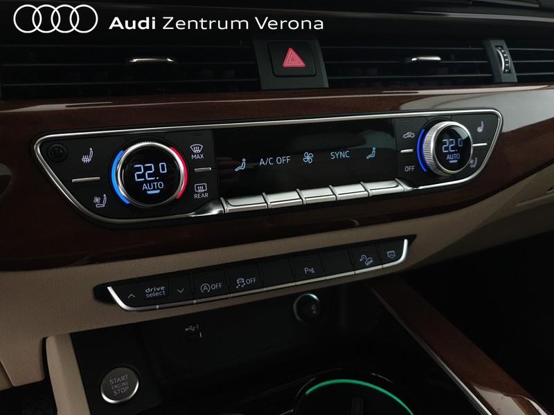 40TDI 204CV quattro S tronic Identity Contrast