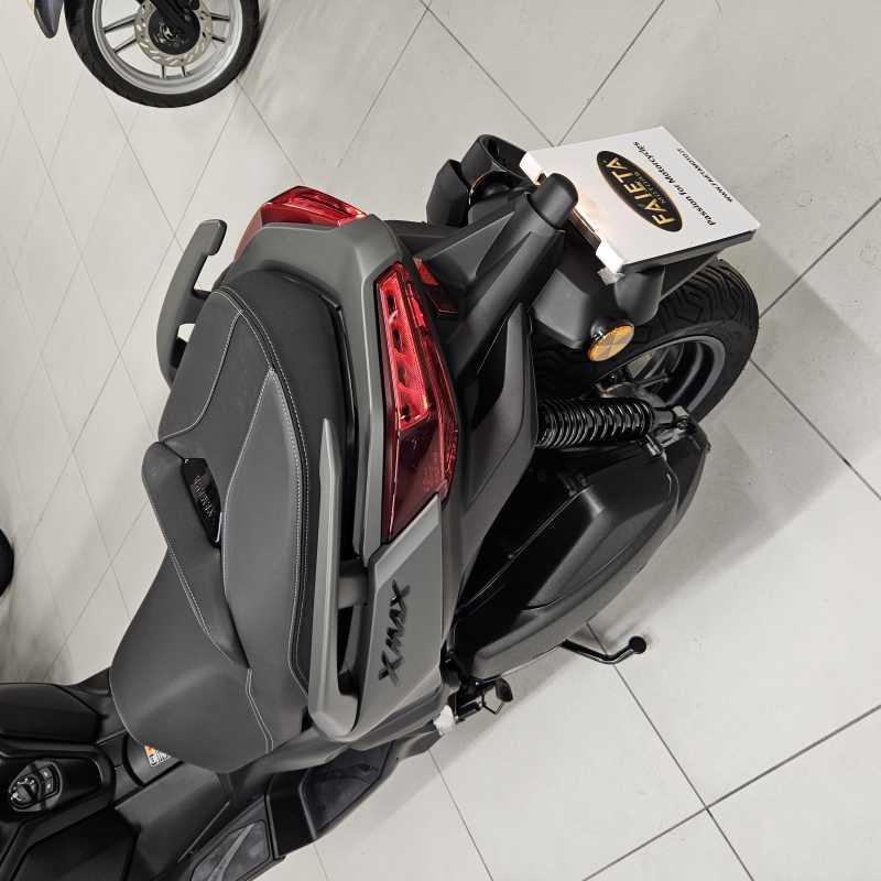 Yamaha X-Max 300 - 2026