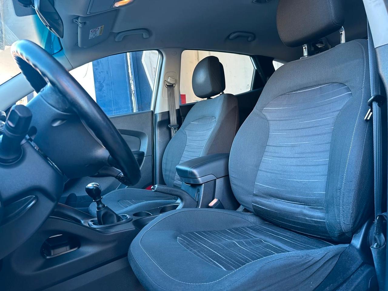 Hyundai iX35 1.7 CRDi 2WD Xpossible