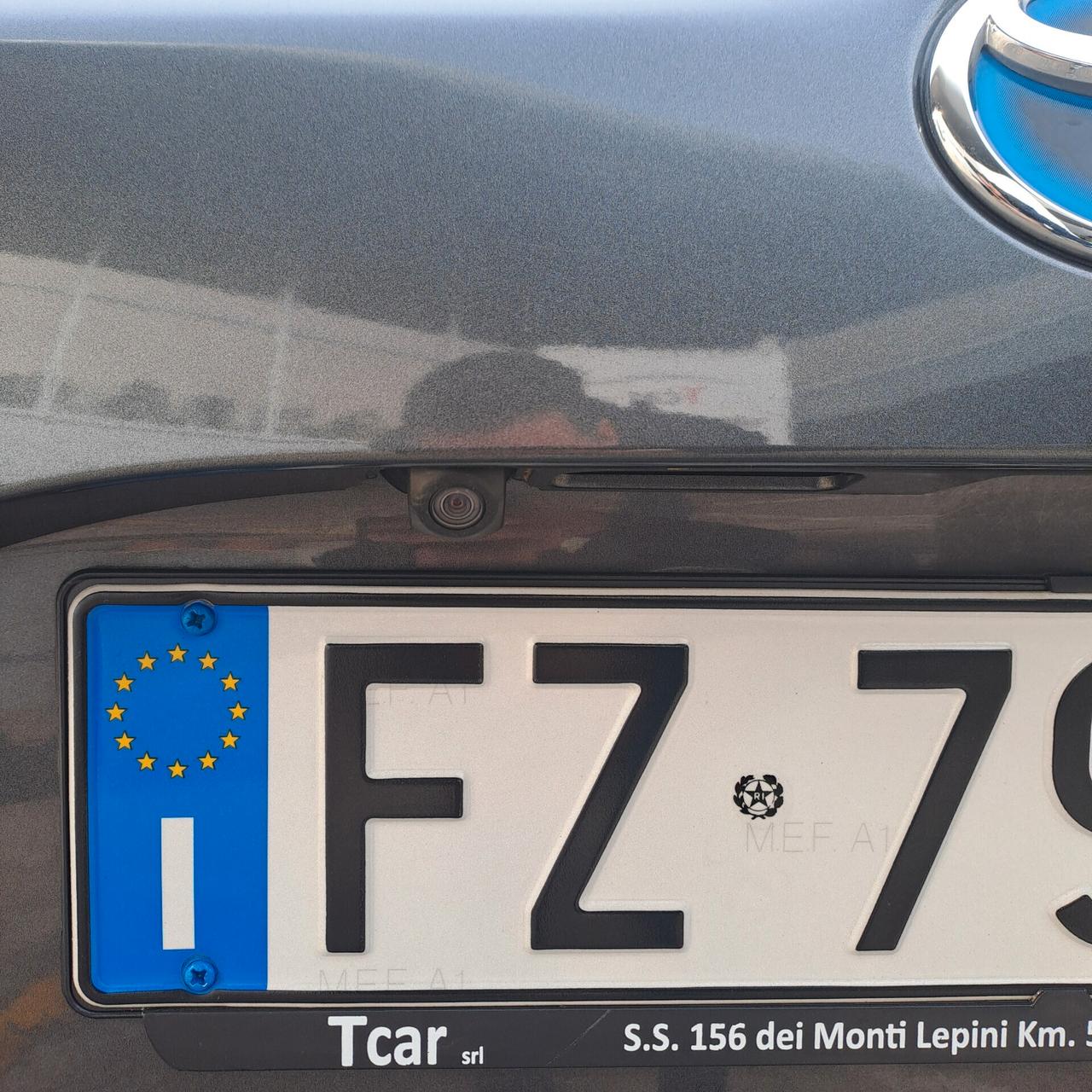 Toyota Yaris 1.5 Hybrid 73cv Business