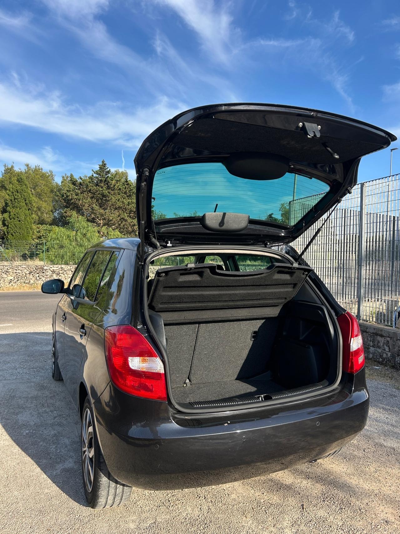 Skoda Fabia 1.2 TDI 75CV 5 porte-2014/CLIMA/SENSORI