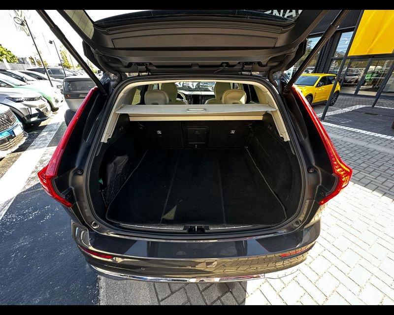 Volvo XC60 XC60 2.0 b4 Plus Bright auto