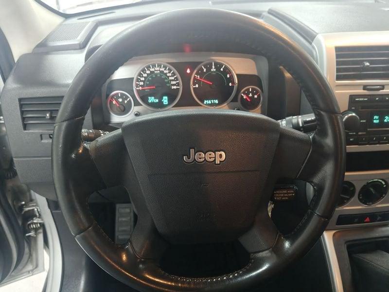 Jeep Patriot Patriot 2.0 td Limited 4wd dpf LEGGI