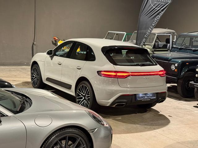PORSCHE Macan 2.0