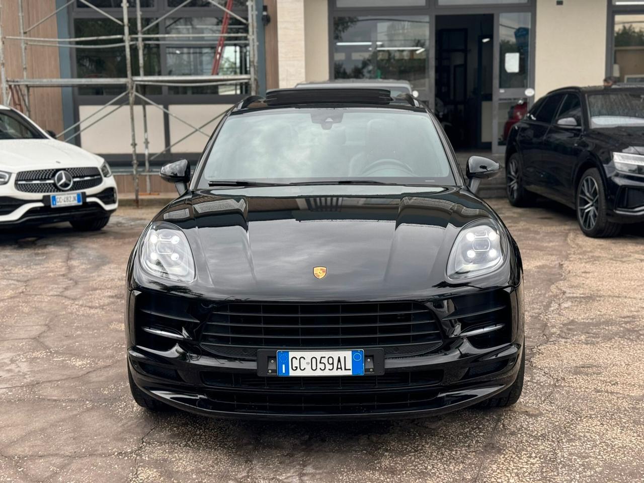 Porsche Macan 2.0 TOTAL BLACK TETTO