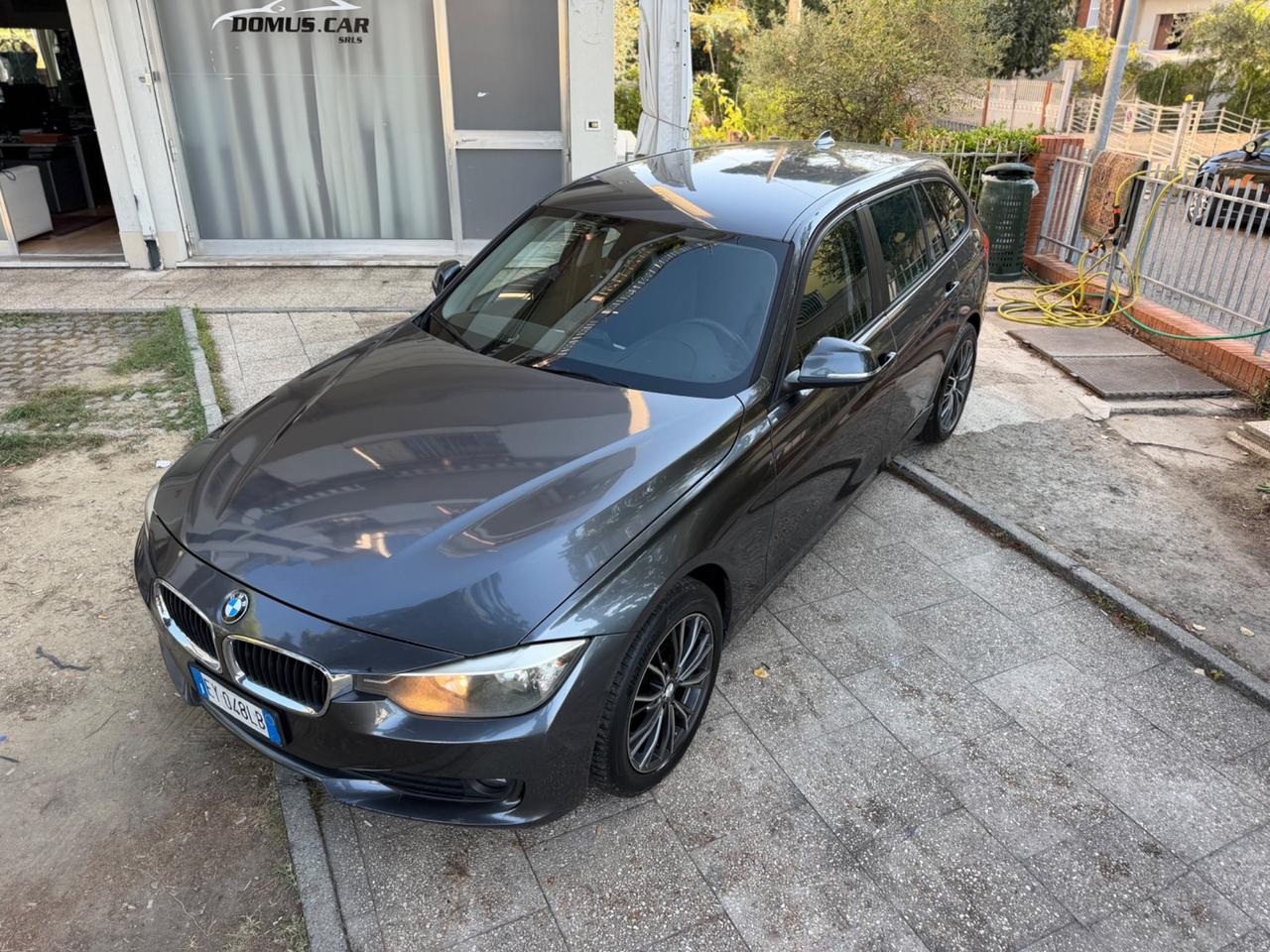 Bmw 320d Touring Business Advantage automatica