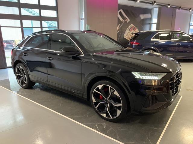 AUDI SQ8 TDI quattro tiptronic